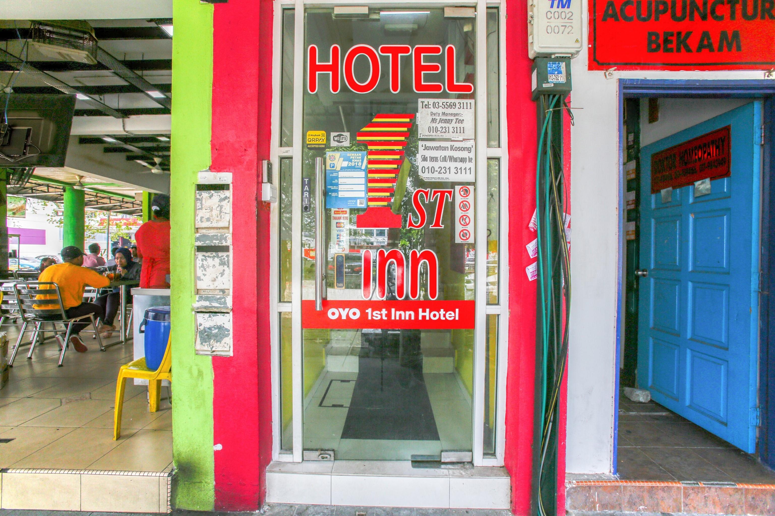 Oyo 89738 1St Inn Hotel Glenmarie Shah Alam Buitenkant foto